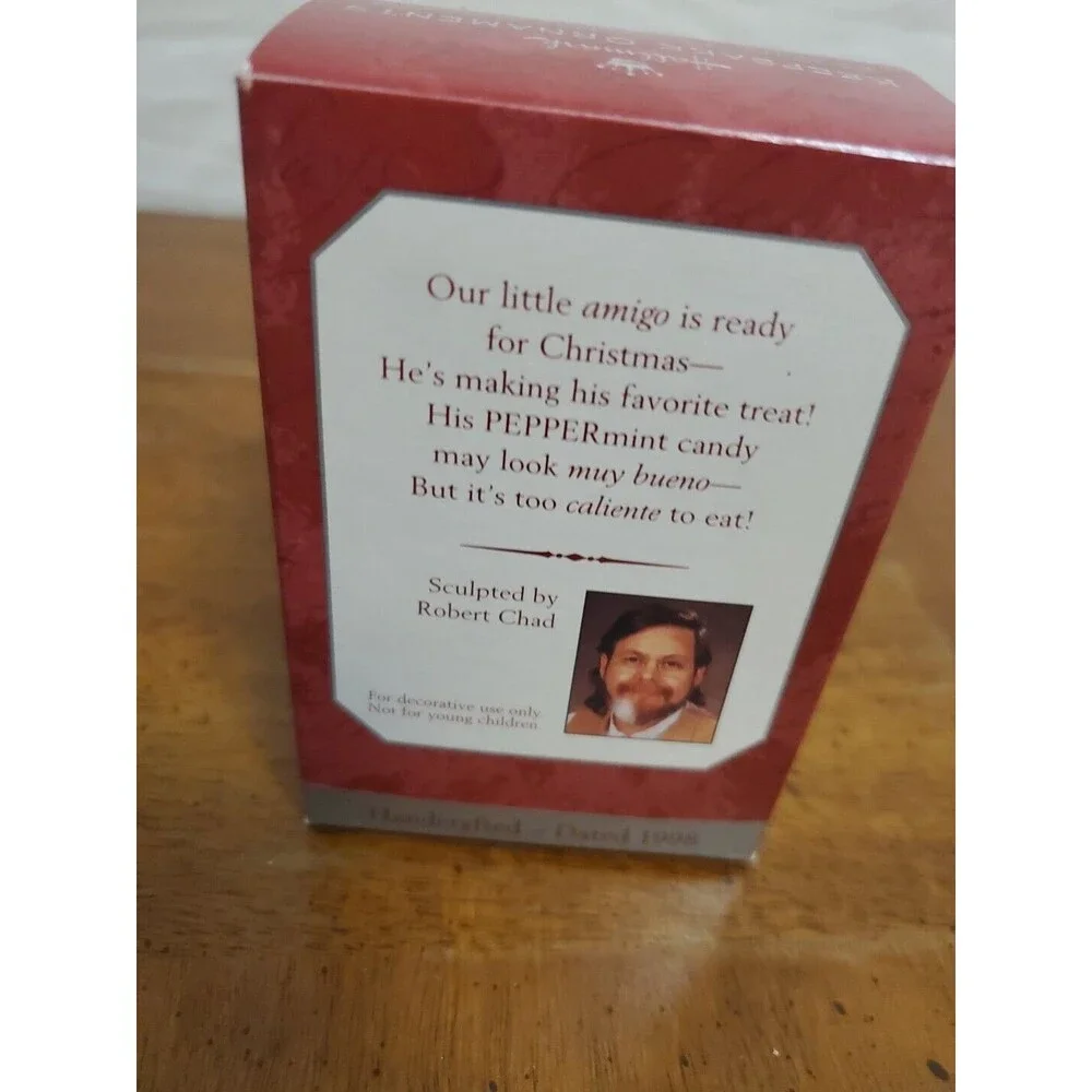 FELIZ NAVIDAD Christmas ornament Hallmark Mouse w/ Red Hot Chili Pepper 1998 NIB